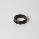 Rotating Spinner Ring