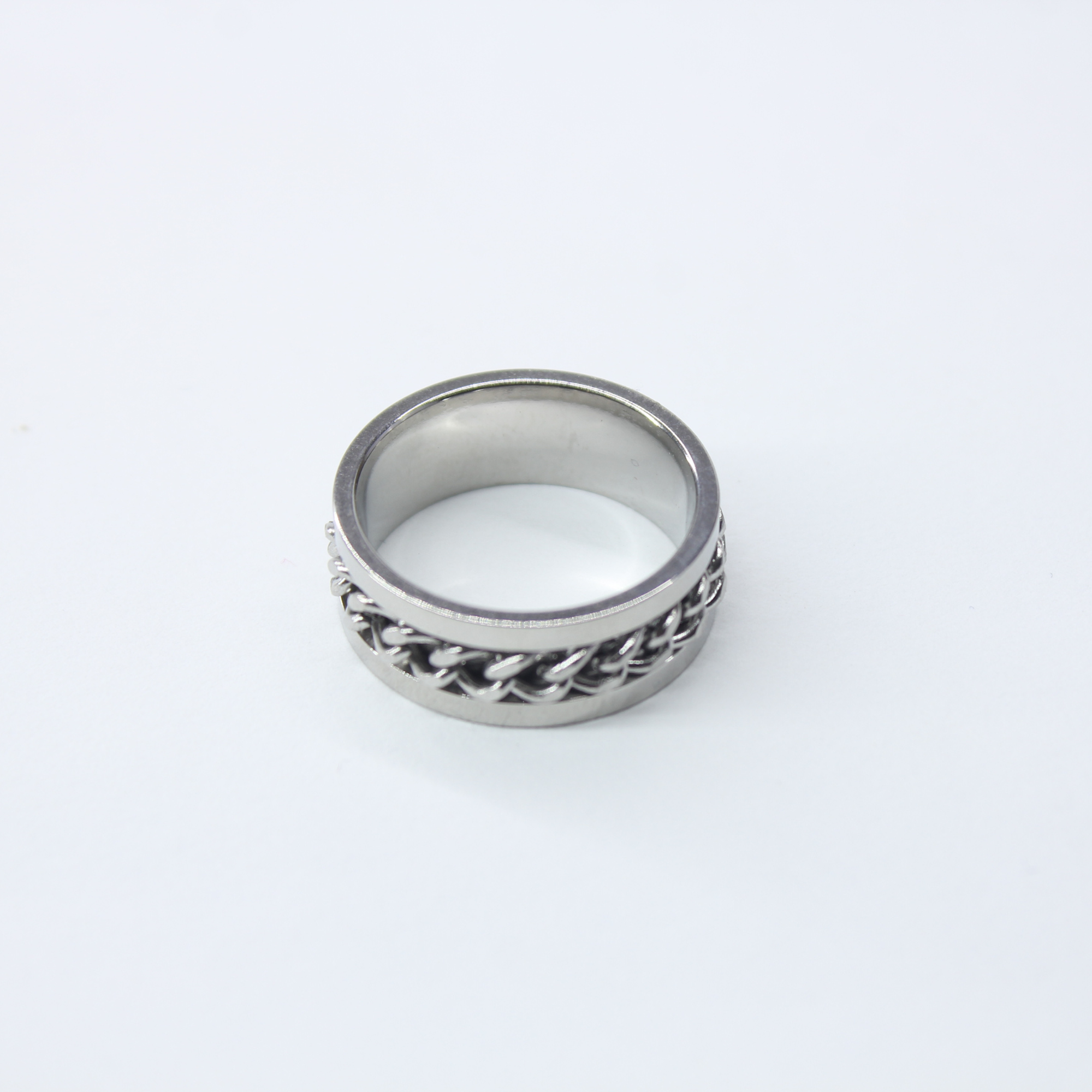 Rotating Spinner Ring