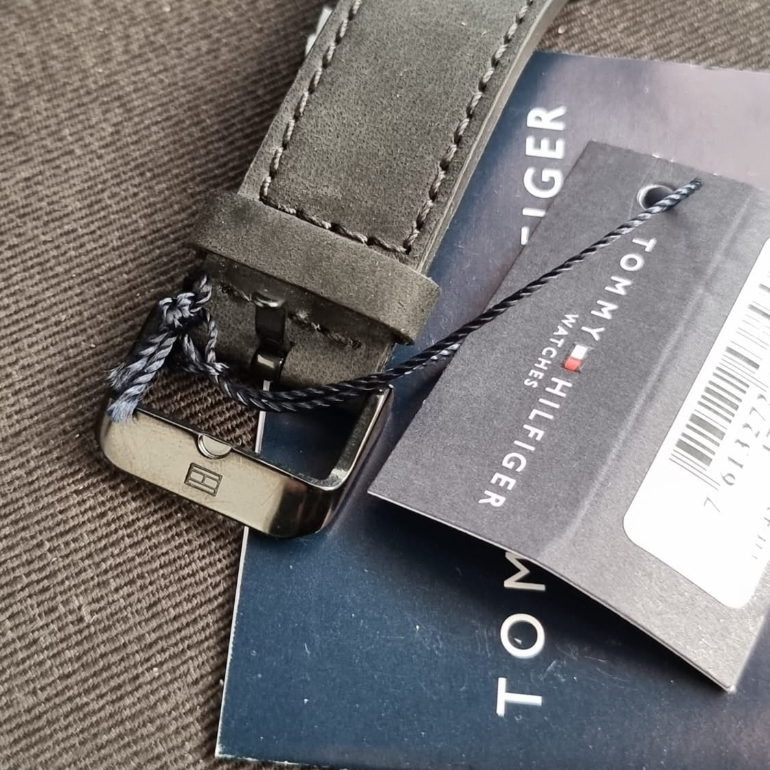 Tommy Hilfiger Men’s Quartz Leather Strap Black Dial 46mm Watch 1791893
