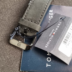 Tommy Hilfiger Men’s Quartz Leather Strap Black Dial 46mm Watch 1791893
