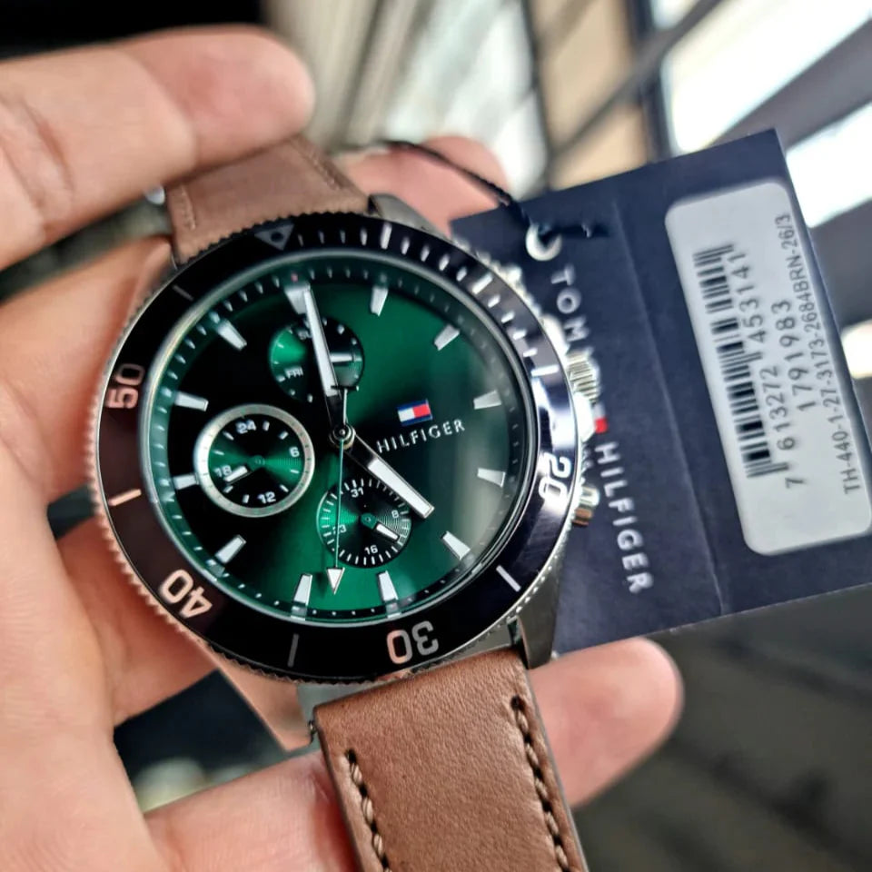 Tommy Hilfiger Men’s Quartz Brown Leather Strap Green Dial 46mm Watch 1791983